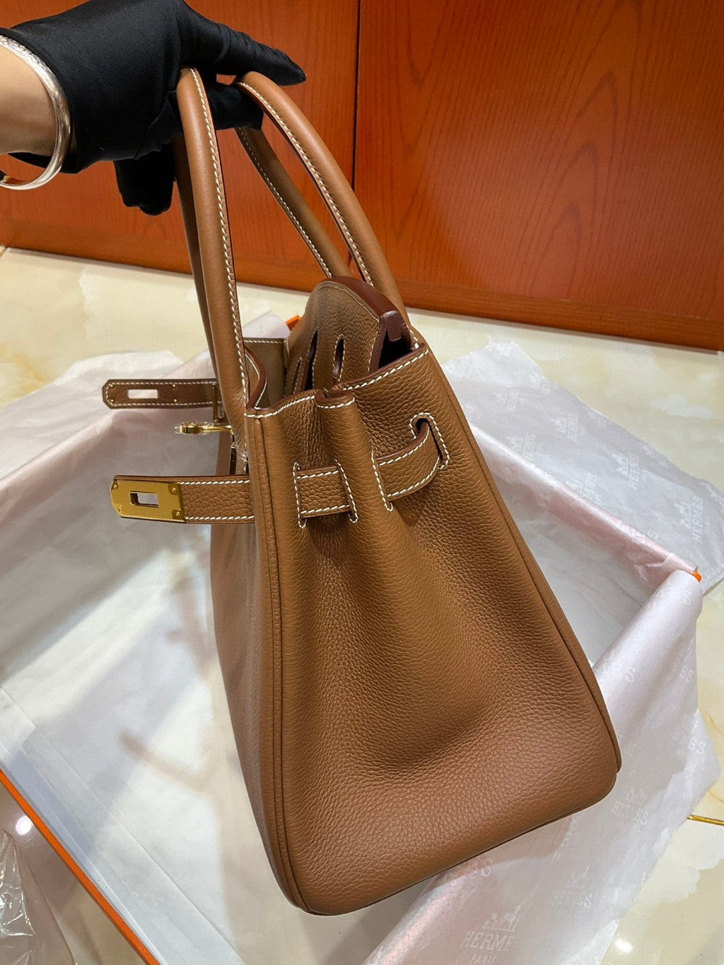 Hermes Birkin în aur