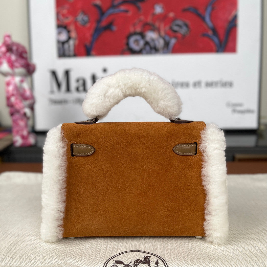 Hermes Kelly