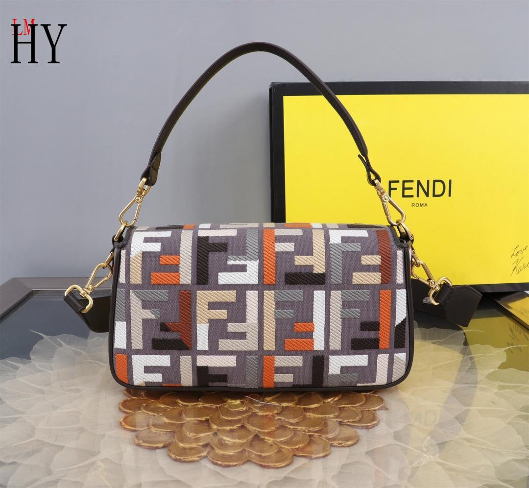 Fendi shoulder bag