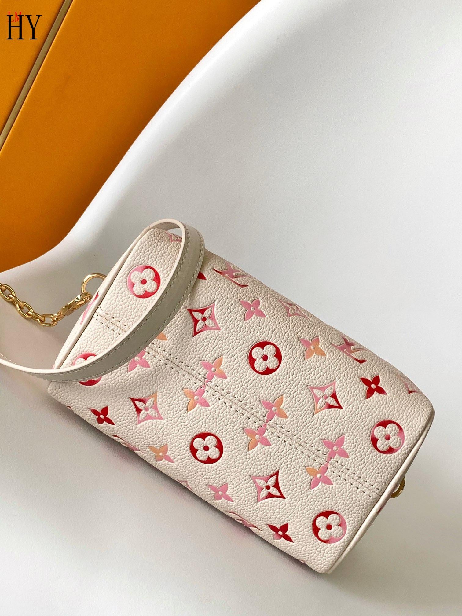 Louis Vuitton Leather Bag For Women
