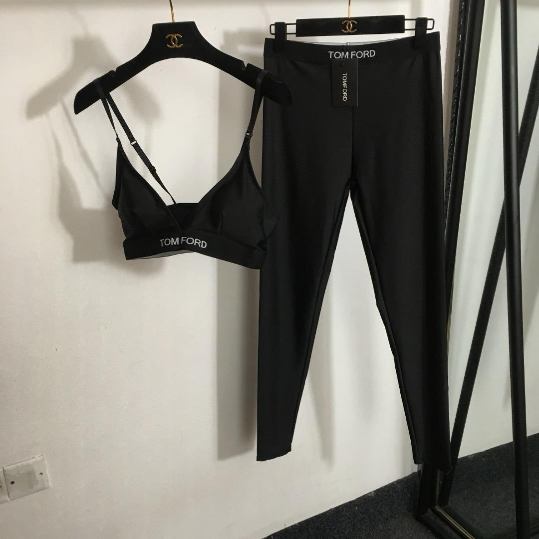 Tom Ford set