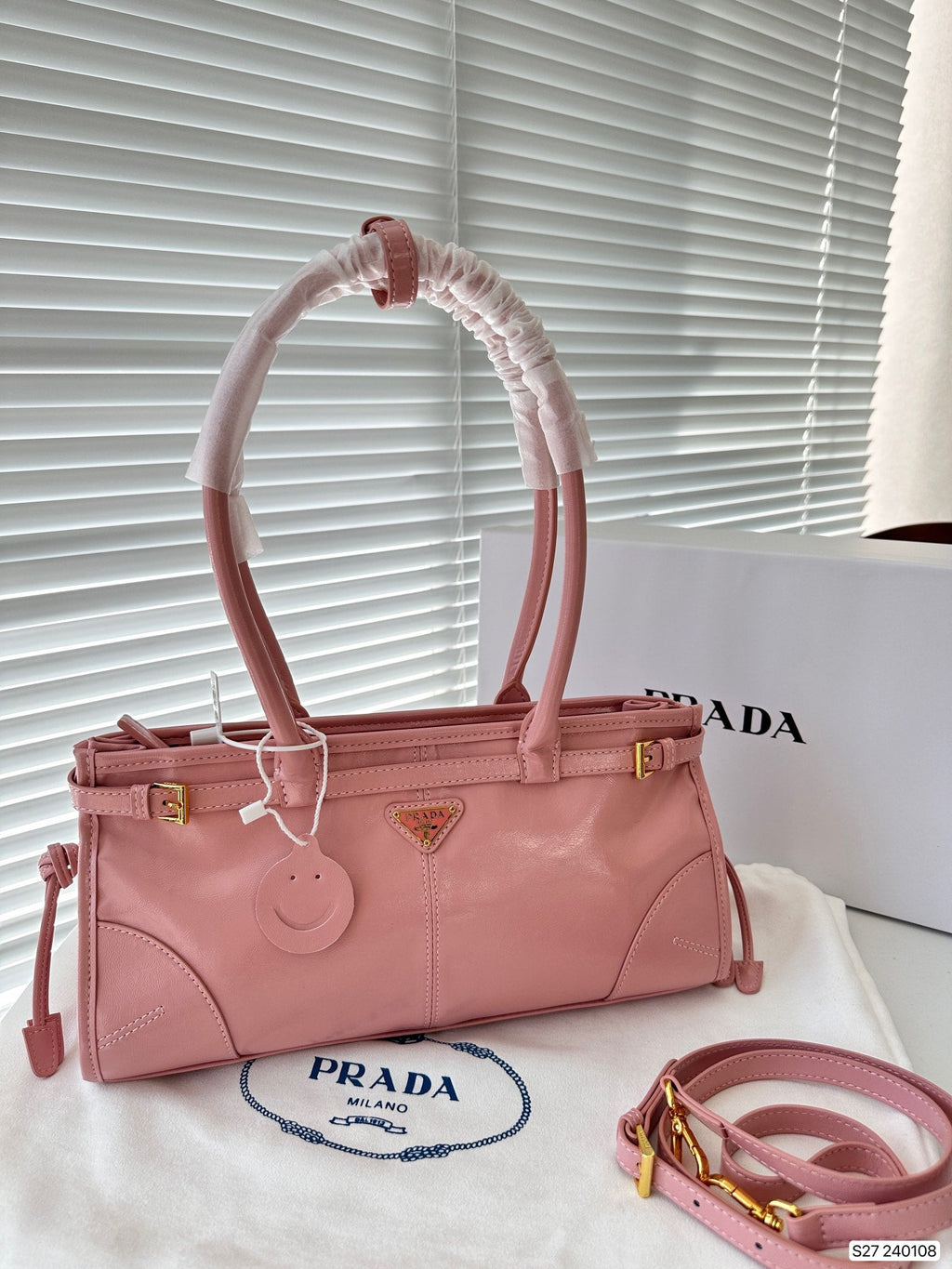 Prada Leather Handbag In Pink
