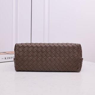 Botegga Veneta Leather  Bag  In Brown