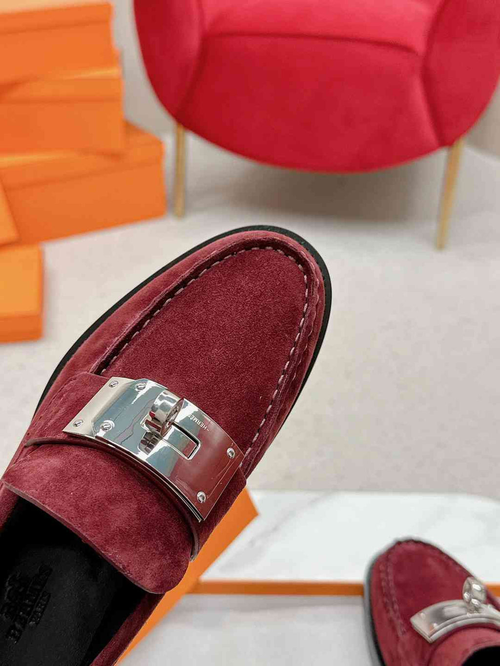 Mocasini Hermes din piele întoarsă