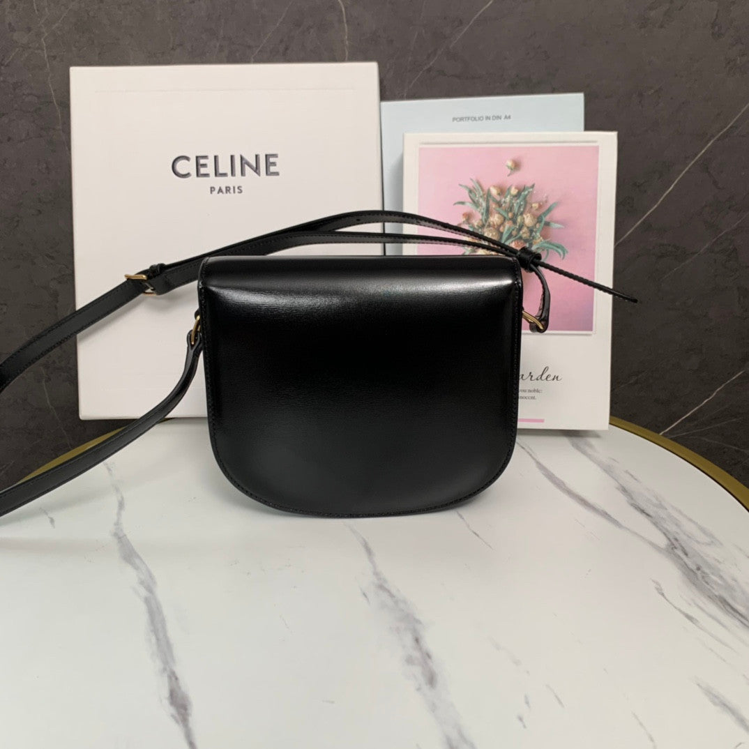 Celine TEEN BESACE TRIOMPHE