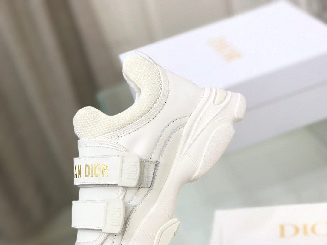 Christian Dior sneakers white