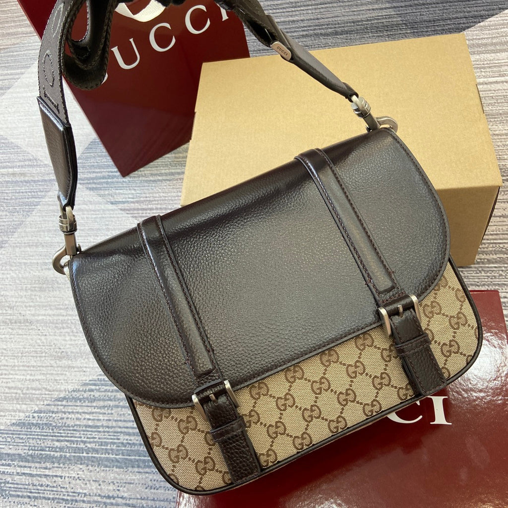 Gucci shoulder bag
