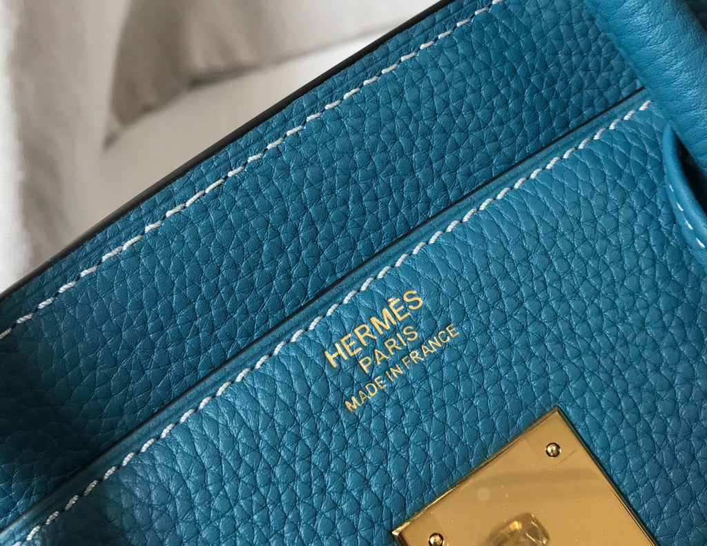 Hermes Birkin în albastru turcoaz