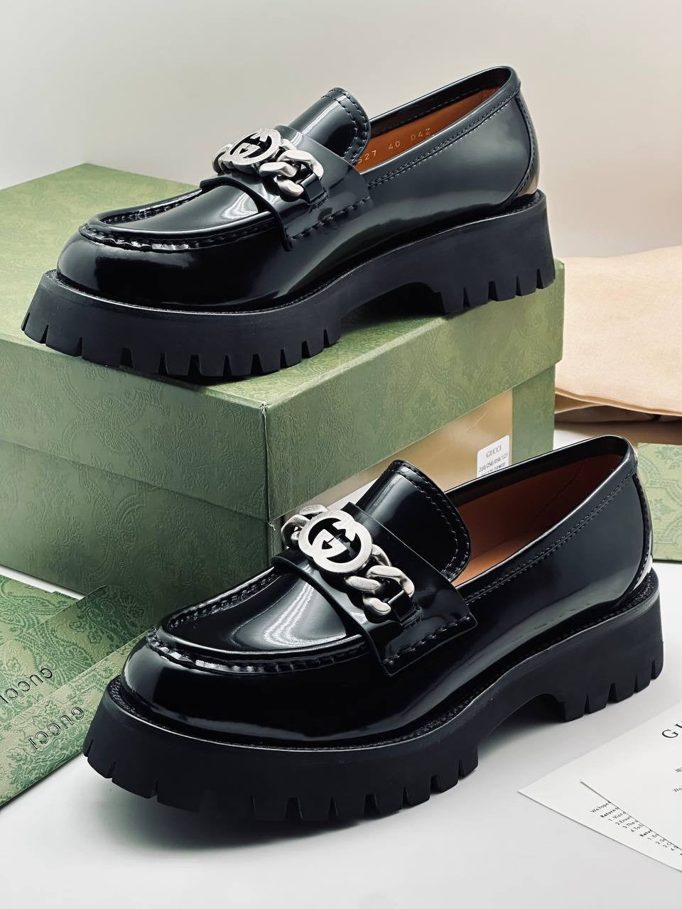 Mocasini din piele Gucci