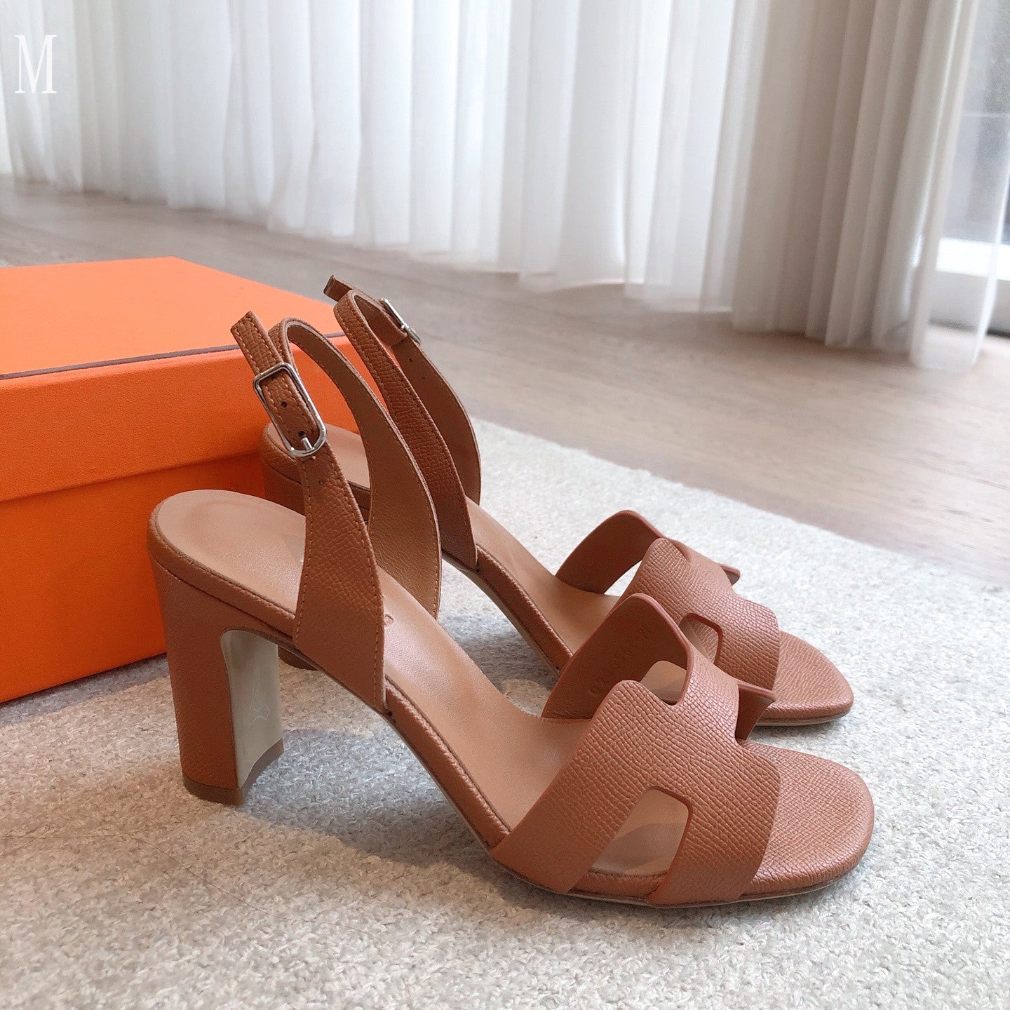 Hermes sandals heels