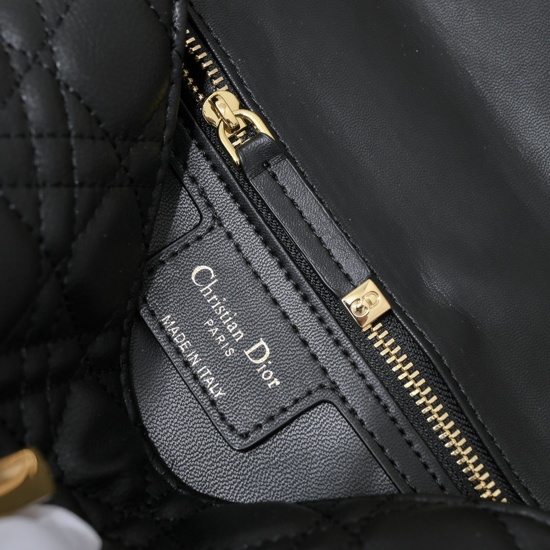 Dior Caro Bag In Black