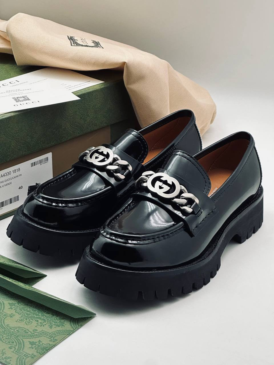 Mocasini din piele Gucci