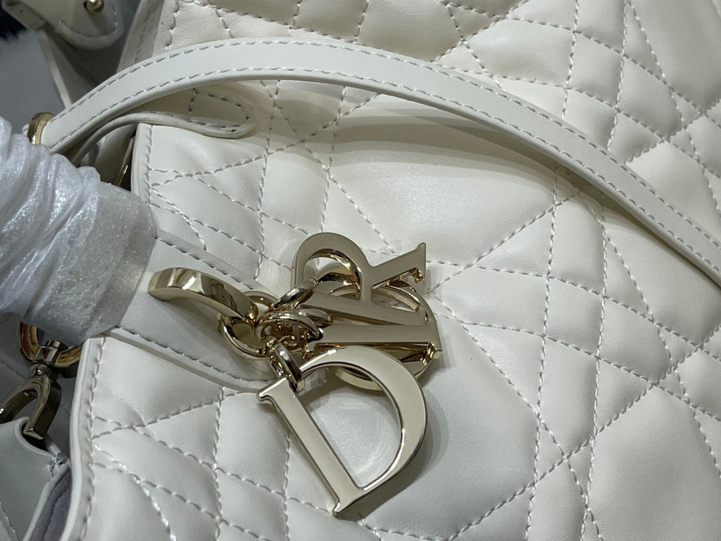 Dior Medium Toujours Bag In White