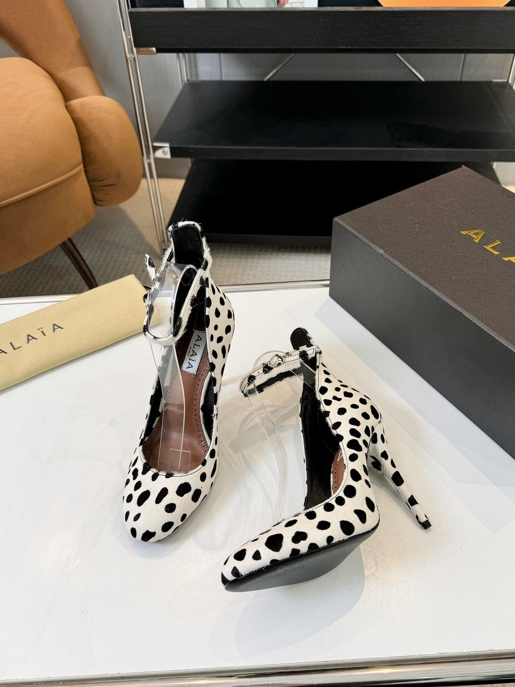 Pantofi Alaia