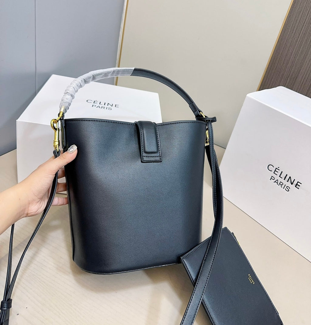 Celine Louise Bag in black