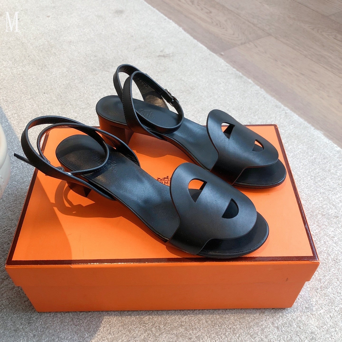 Hermes sandals leather