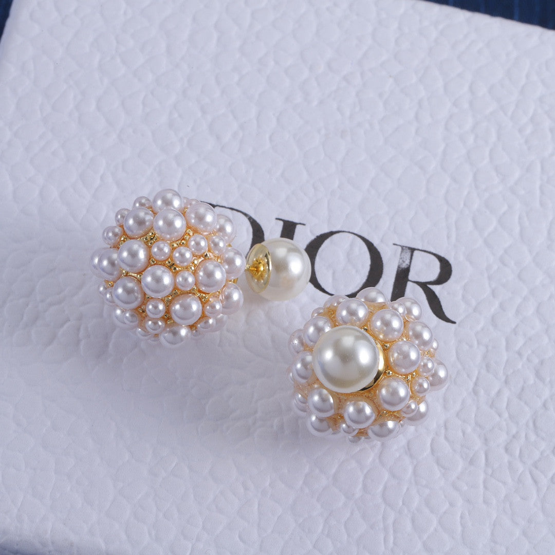 Dior earring