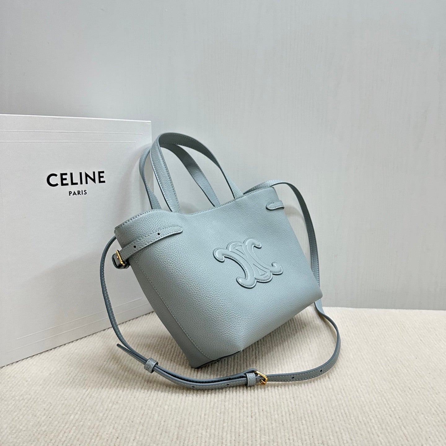 Triomphe tote bag