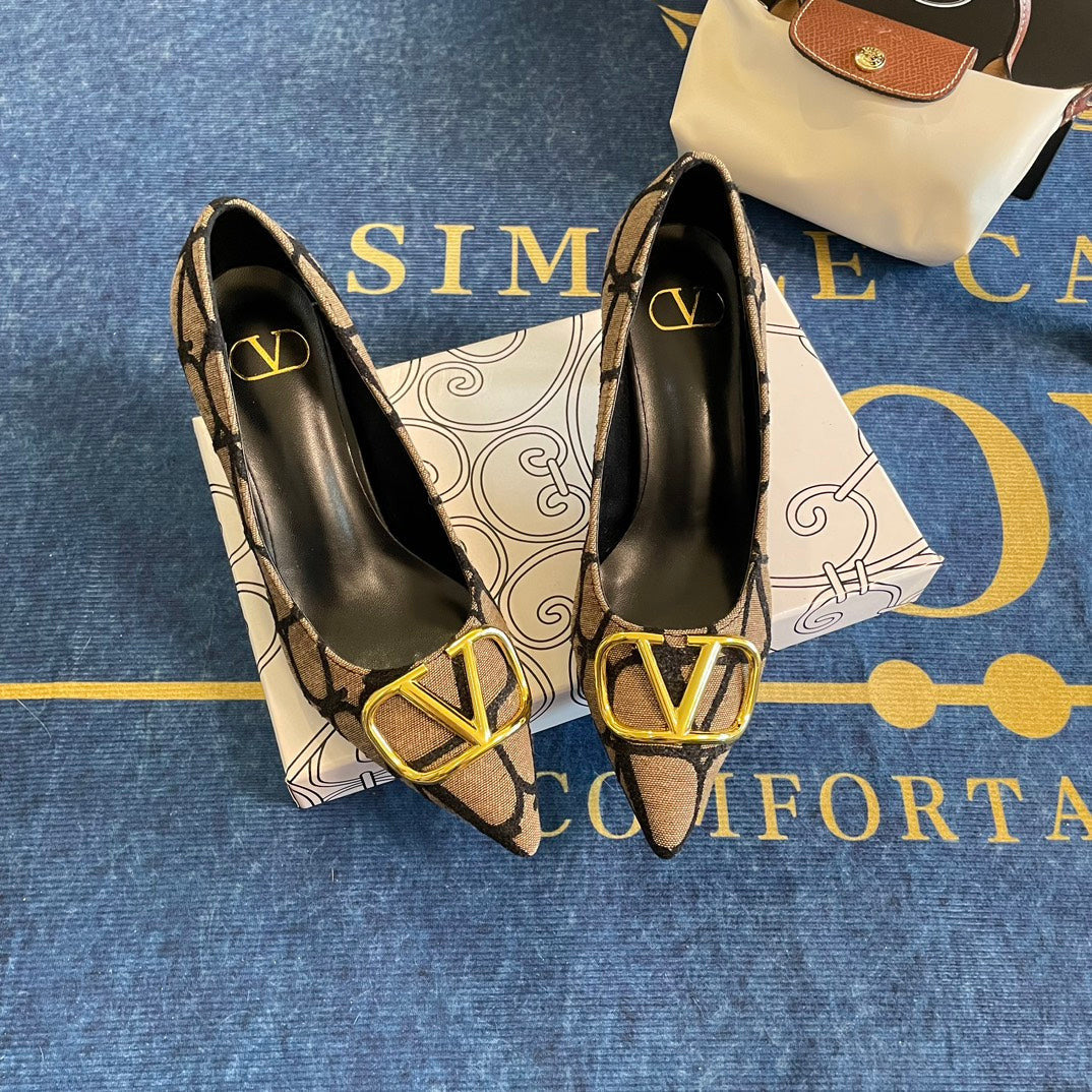Pantofi Valentino