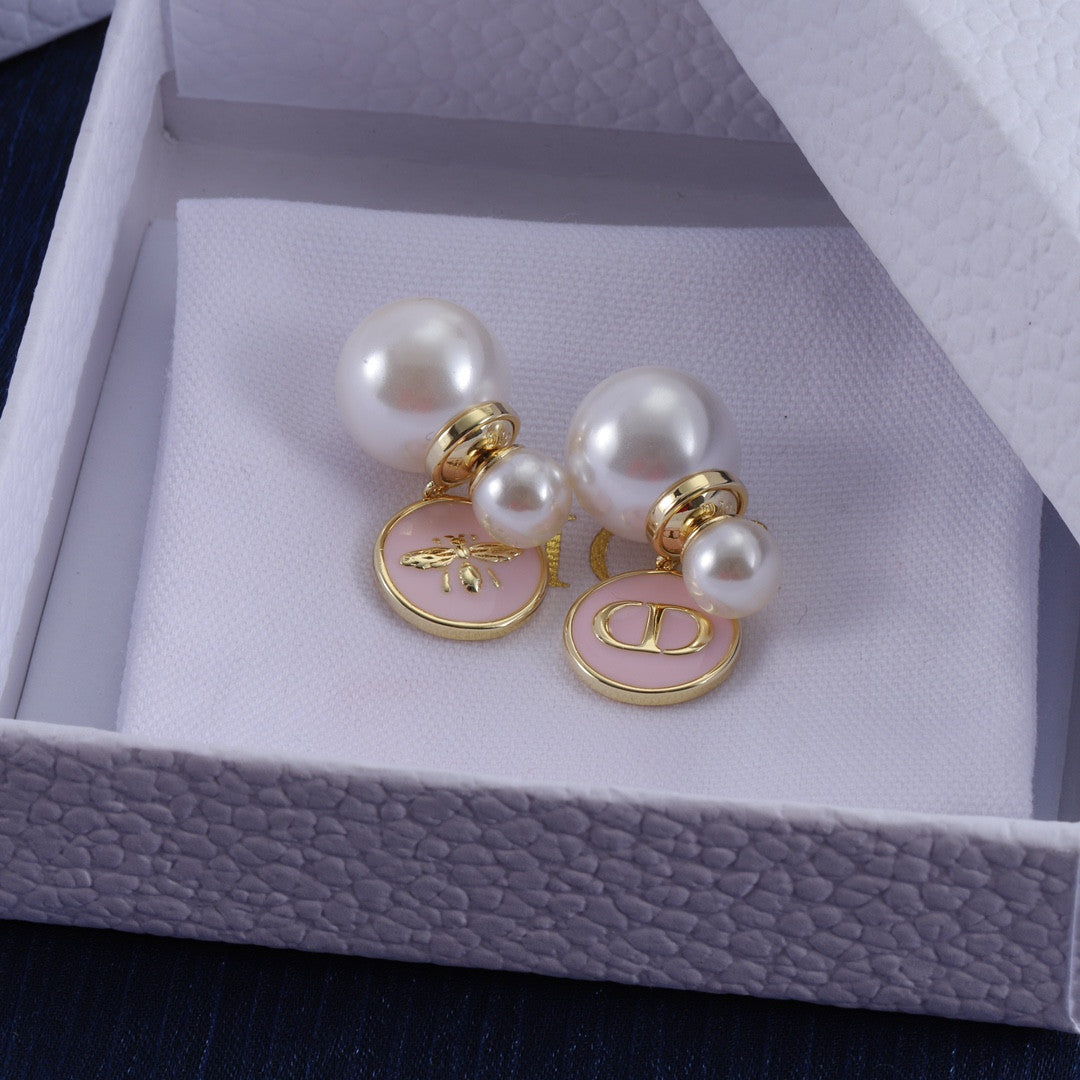 Dior earring CD