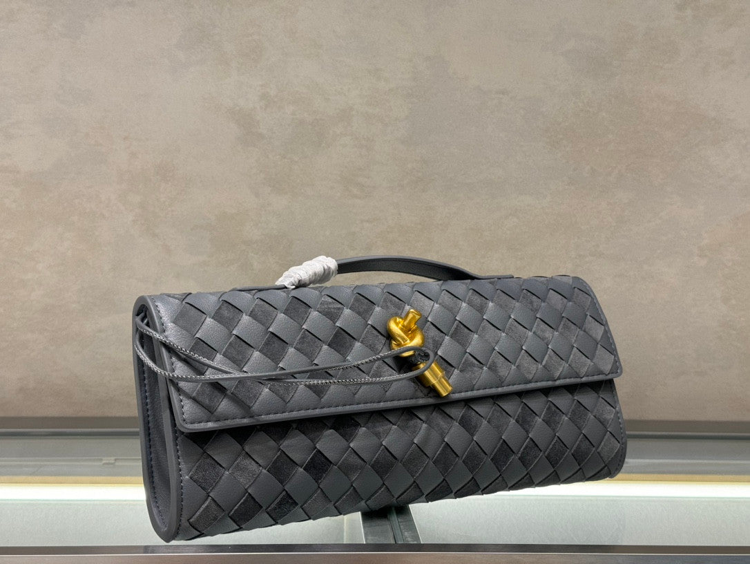 Bottega Veneta clutch grey