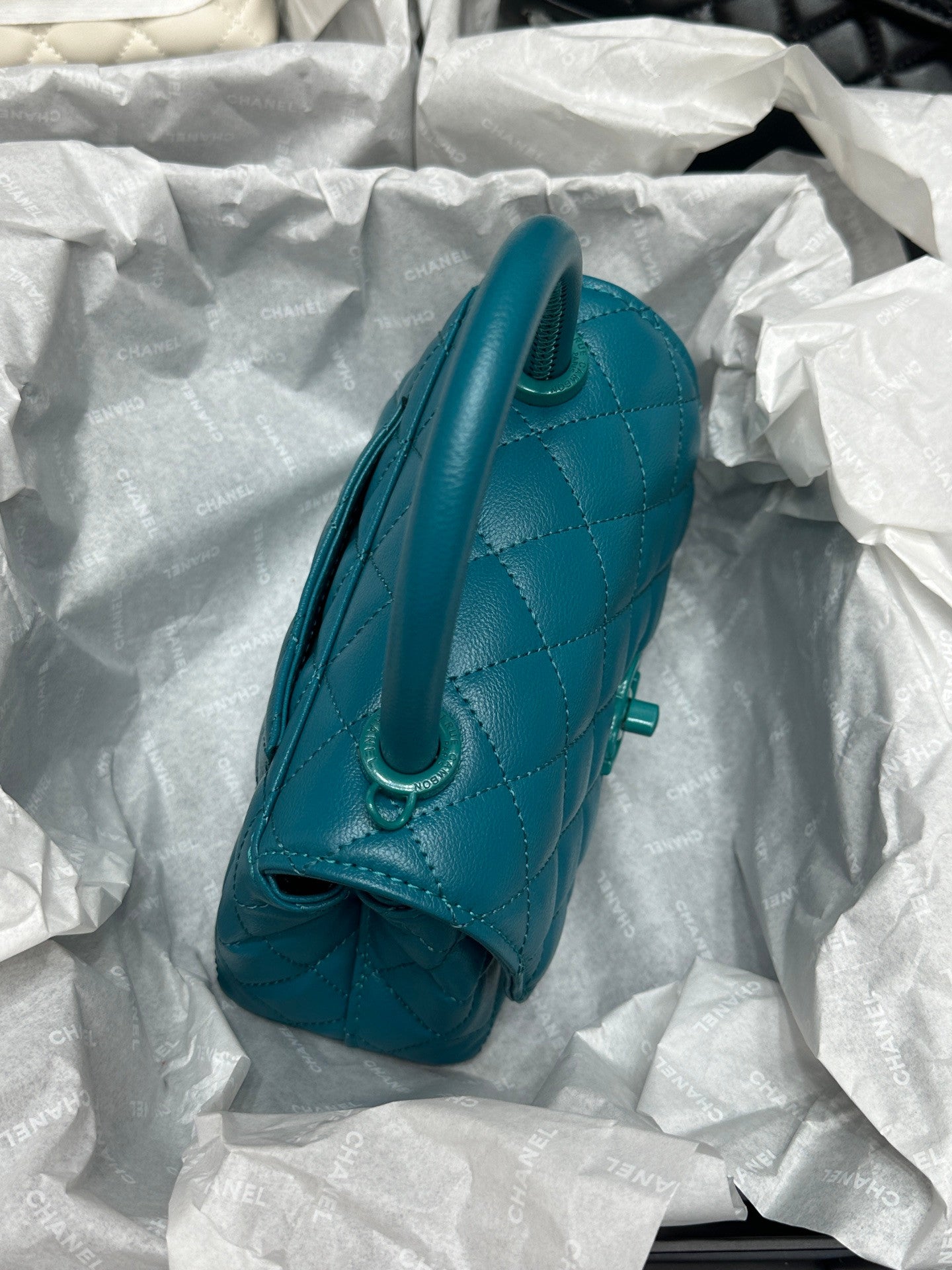 Chanel cocohandle bag