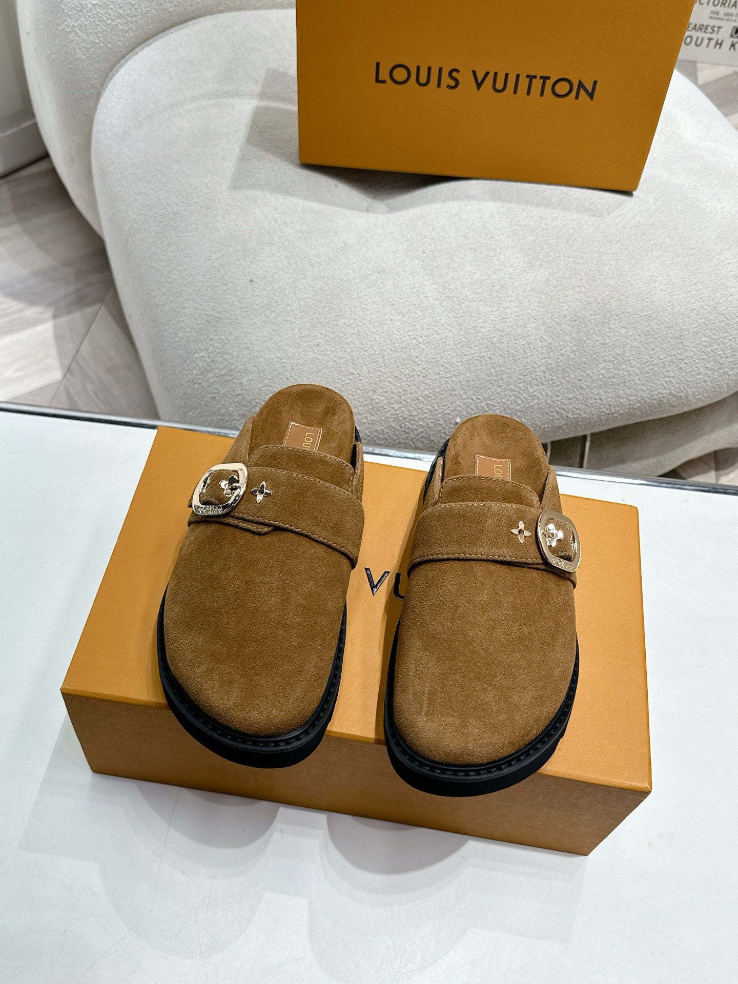 Louis Vuitton shoes brown