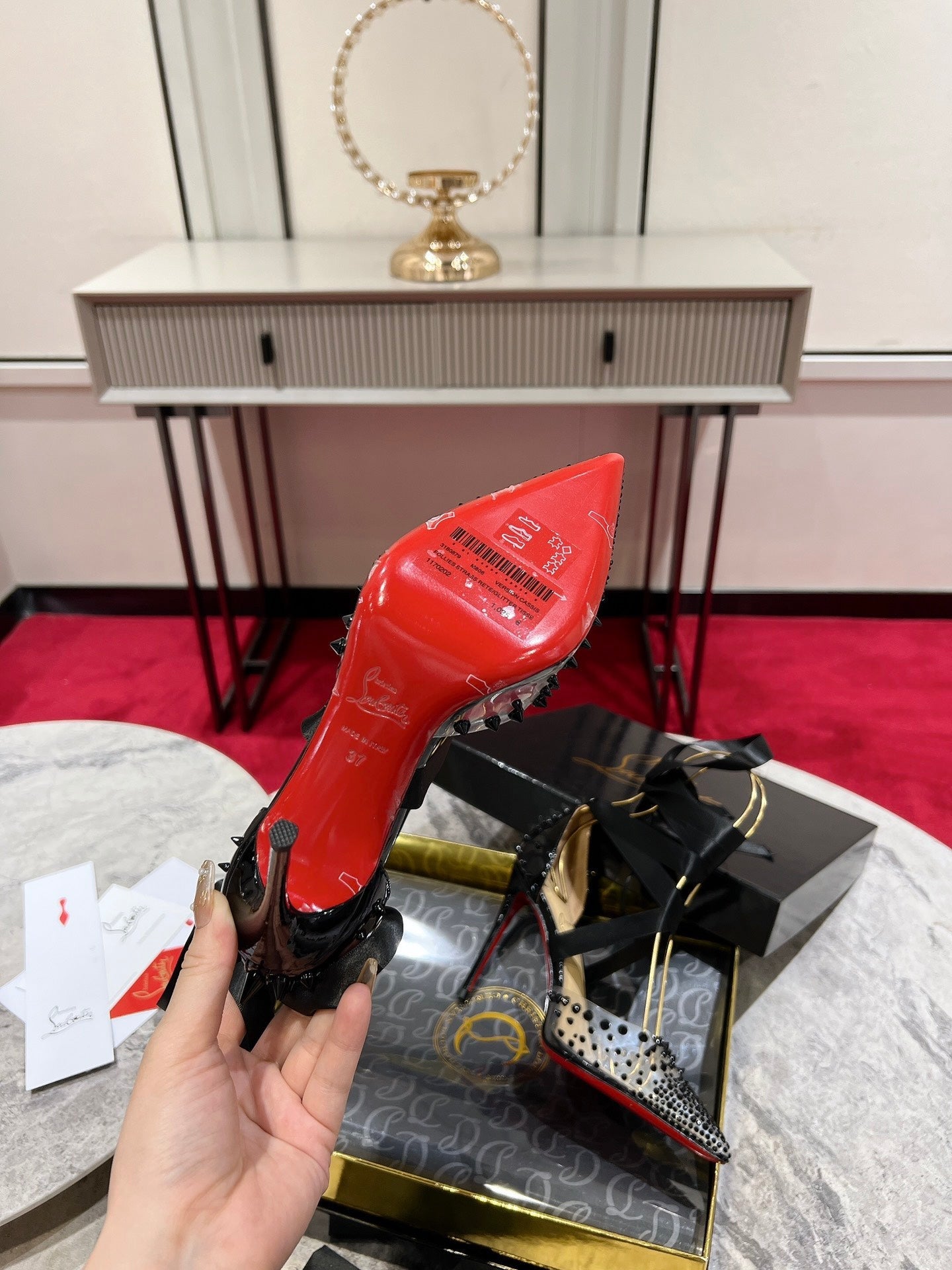 Pantofi Christian Louboutin