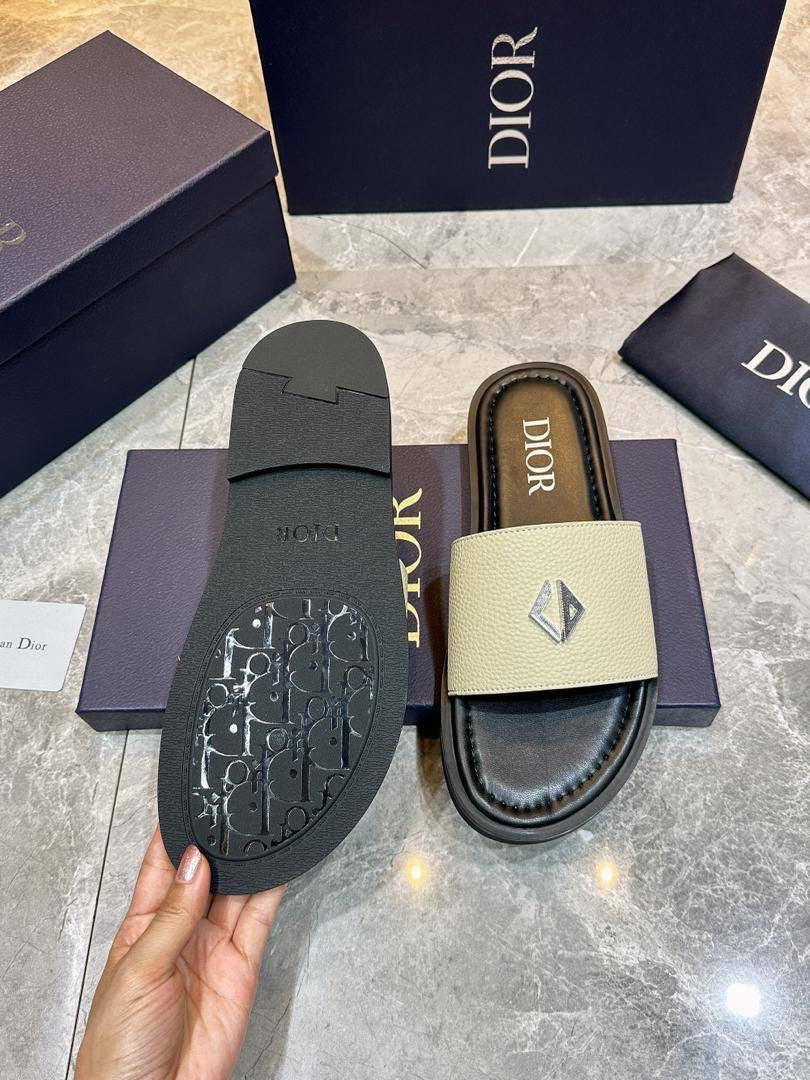 Dior slippers unisex