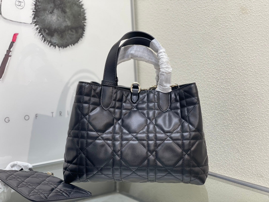 Dior Medium Toujours Bag