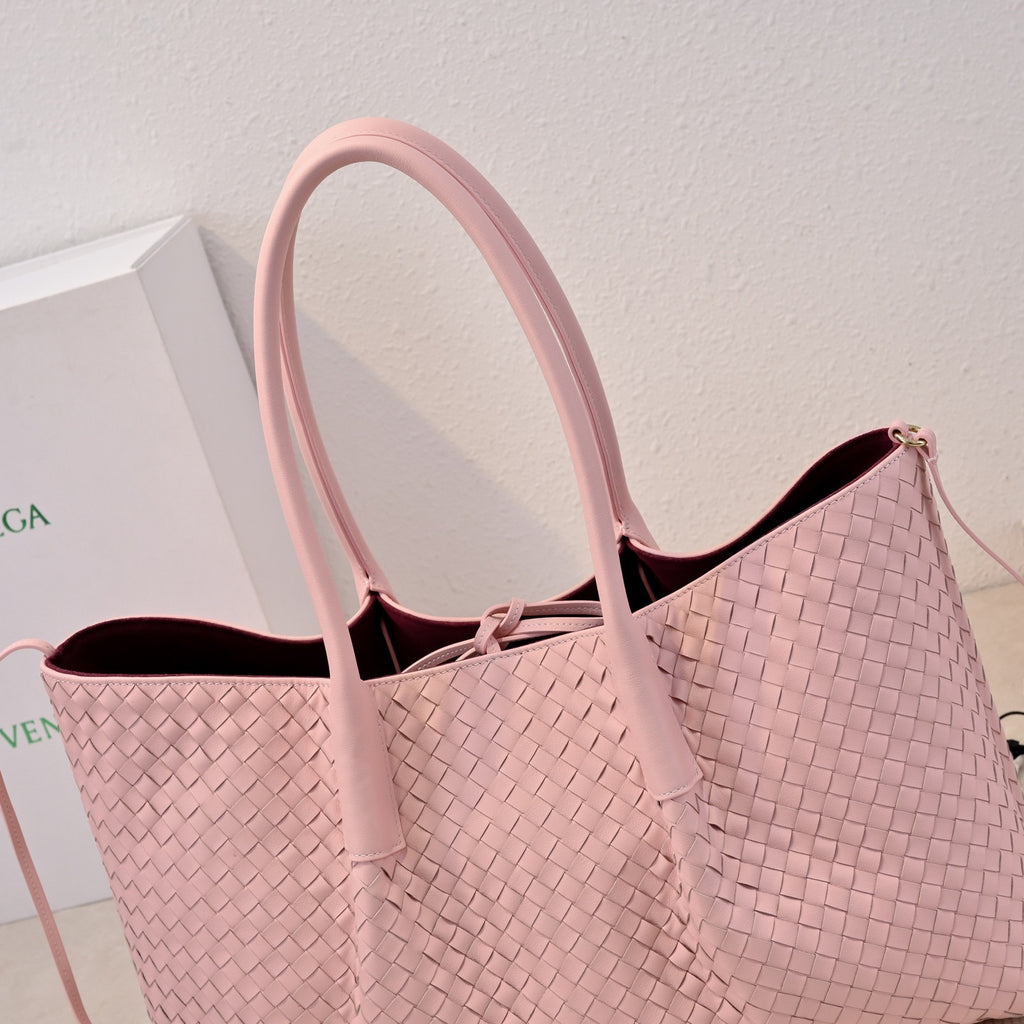 Bottega Veneta tote bag pink