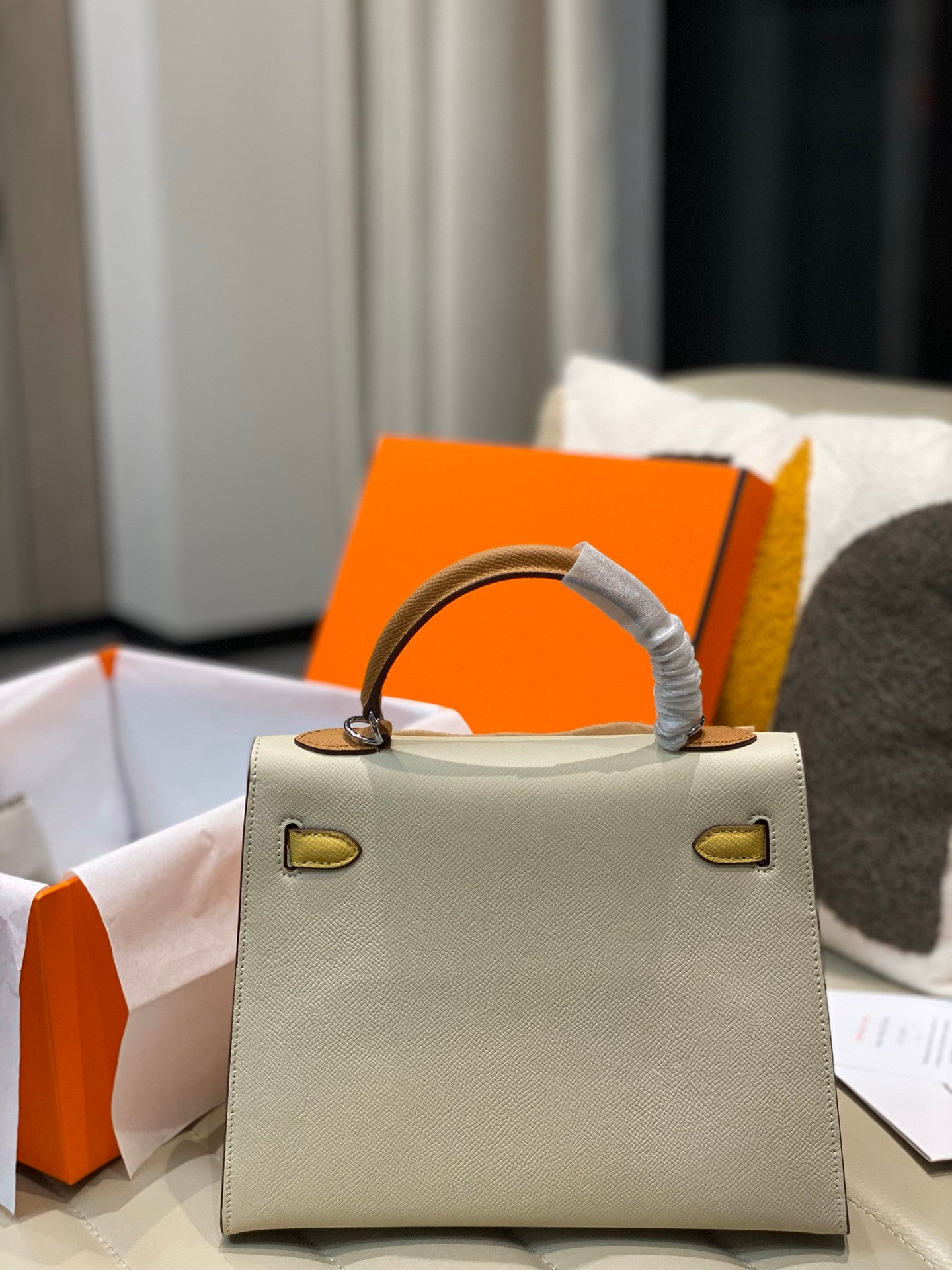 Hermes Kelly 28