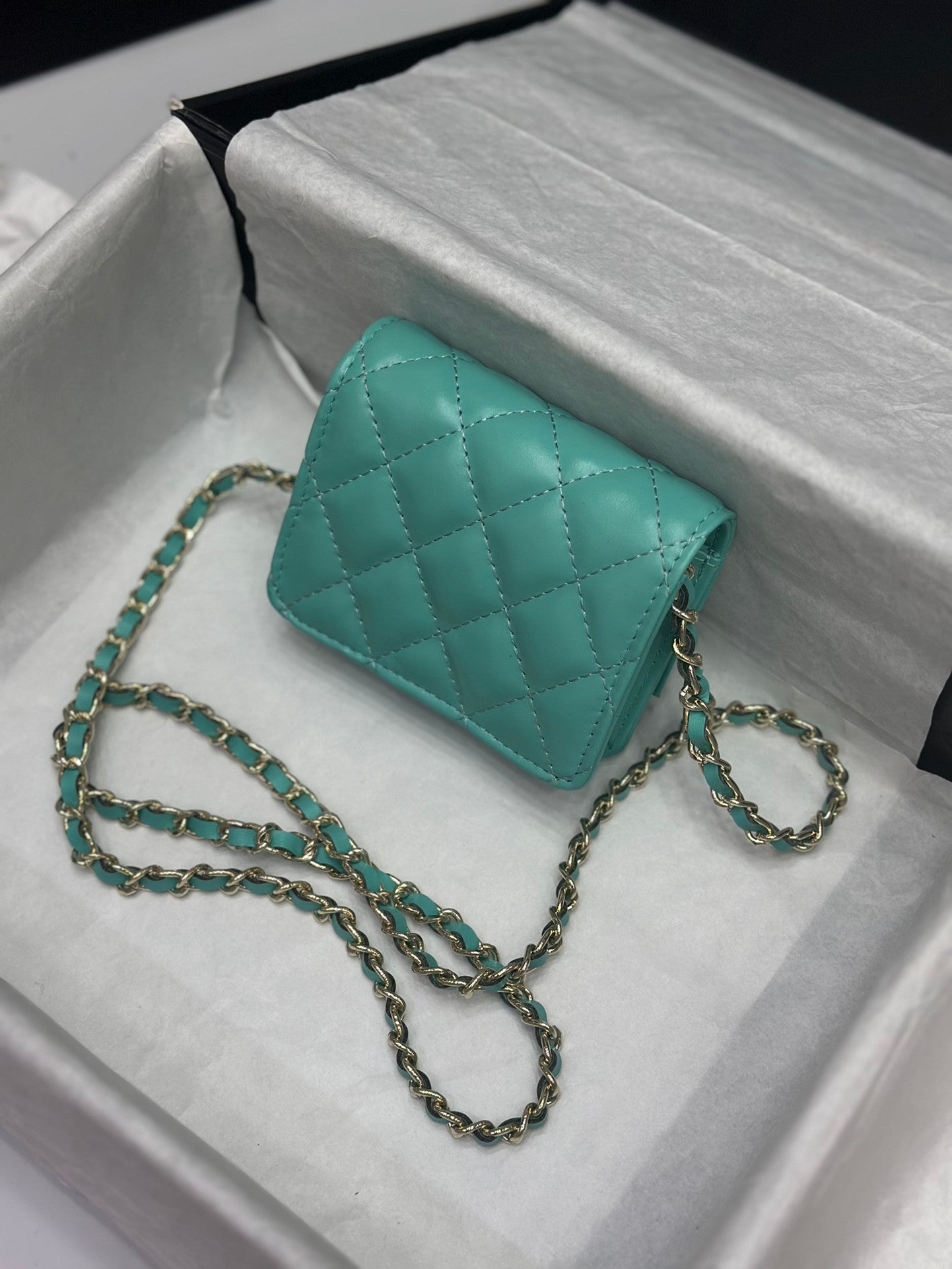 Chanel Wallet On Chain