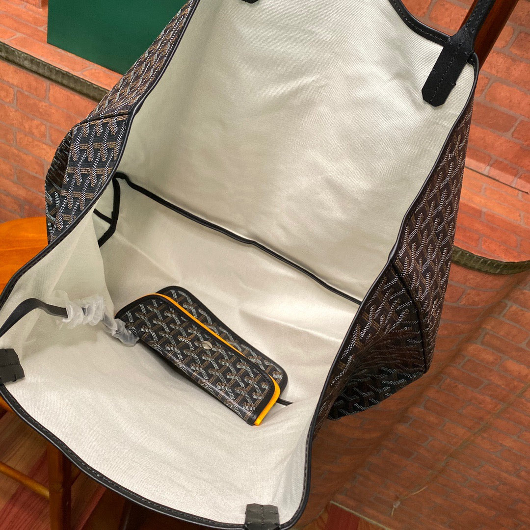 Goyard Saint Louis Tote