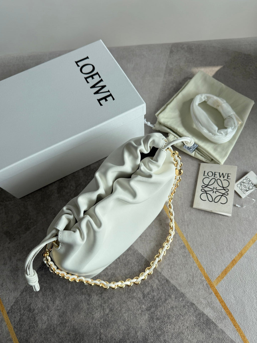 Loewe tote bag white