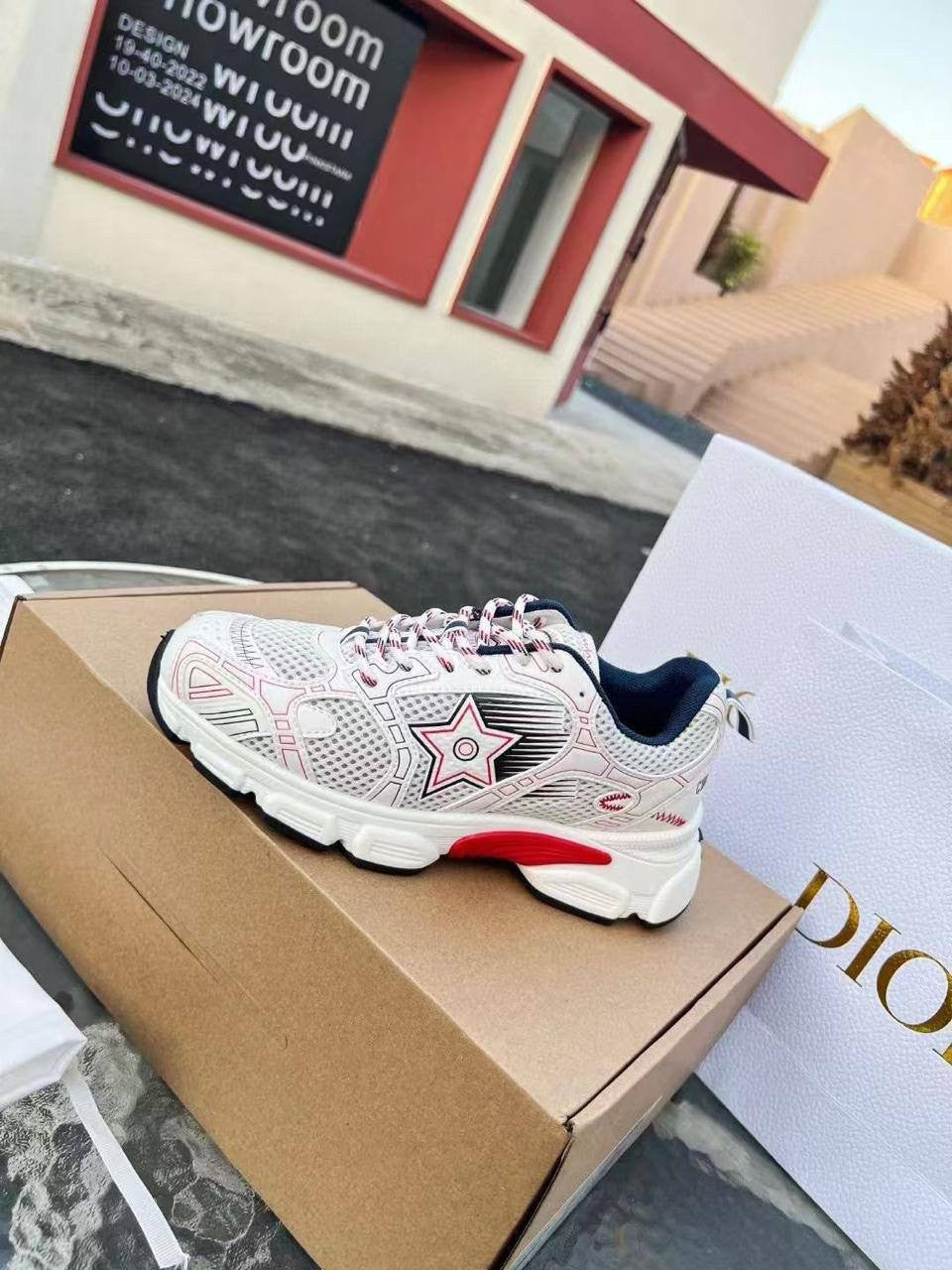 Adidași Dior Star