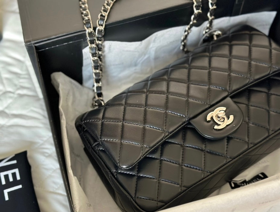 Geantă Chanel Clasică
