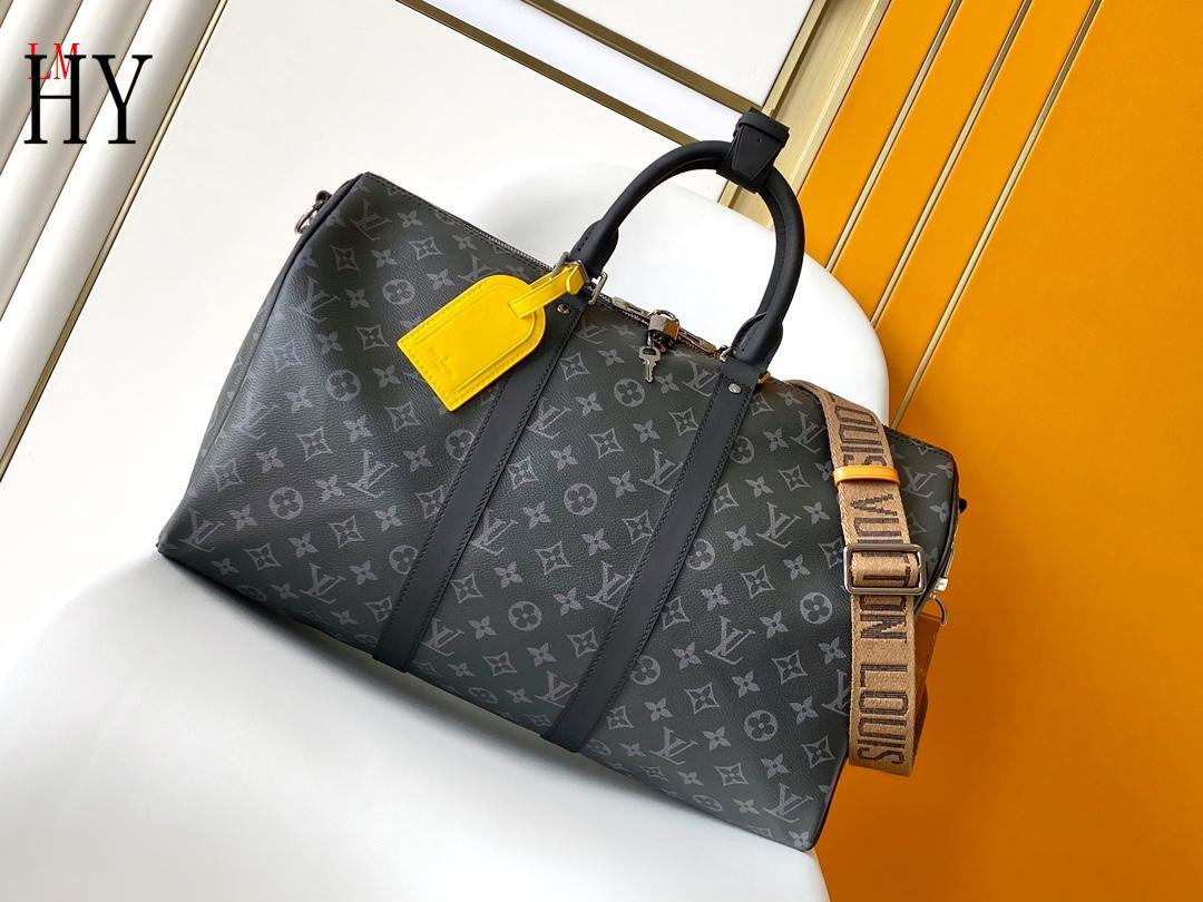 Louis Vuitton leather mens bag