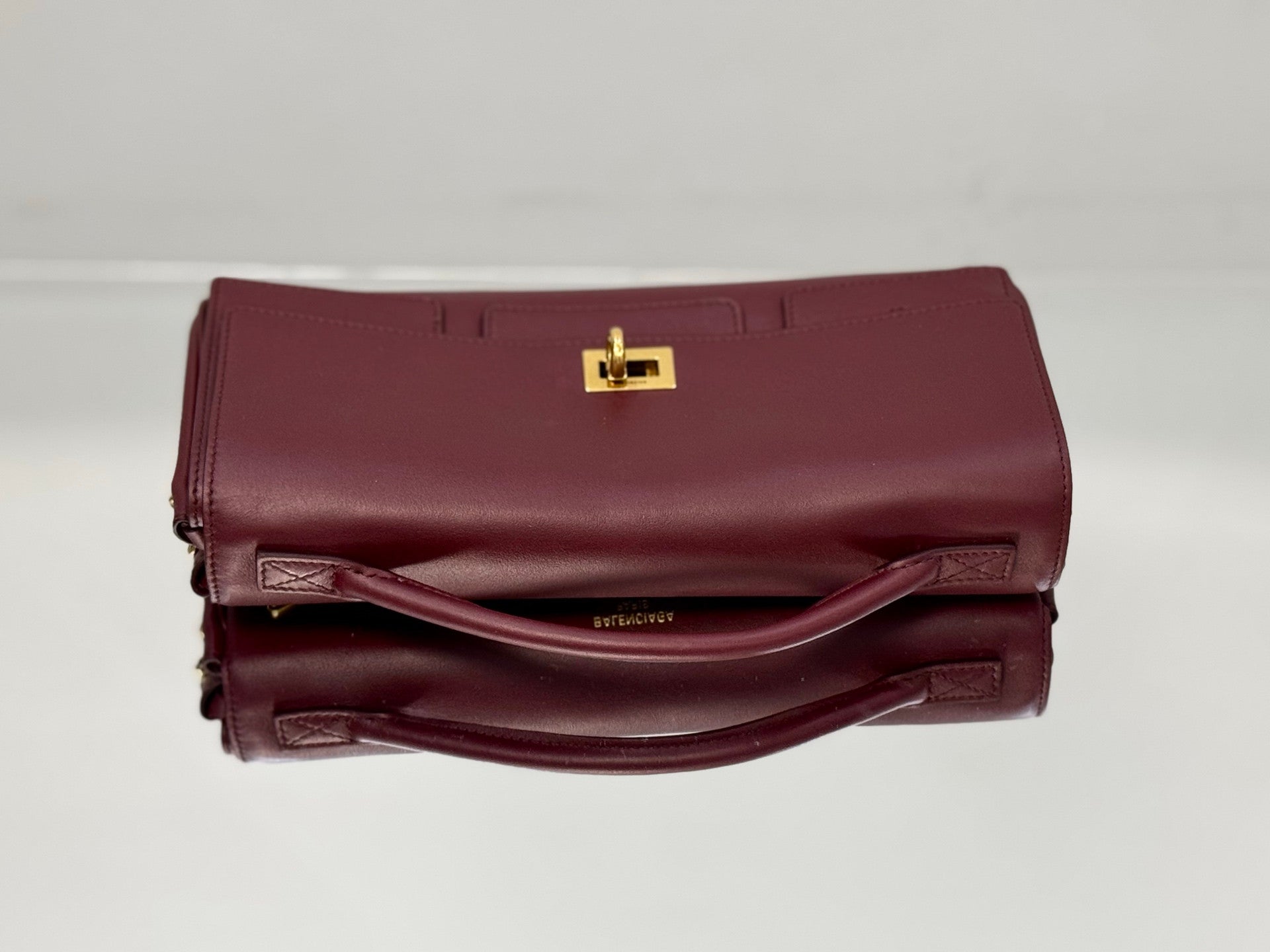 Balenciaga Belair clutch burgundy