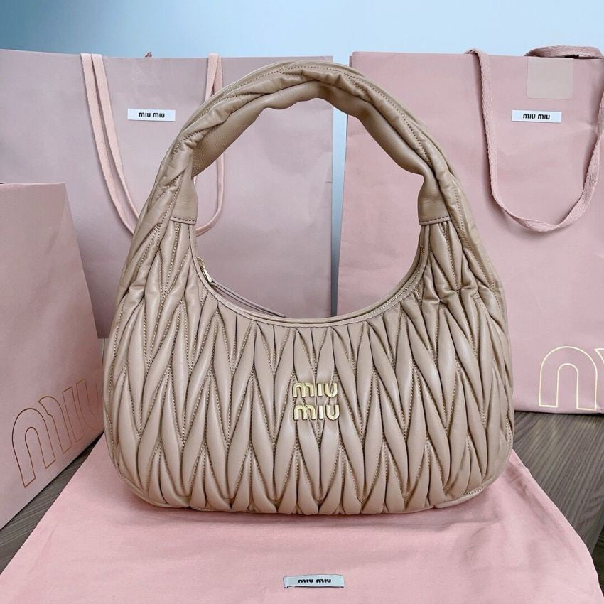 Hobo Bag Miu Miu Nude
