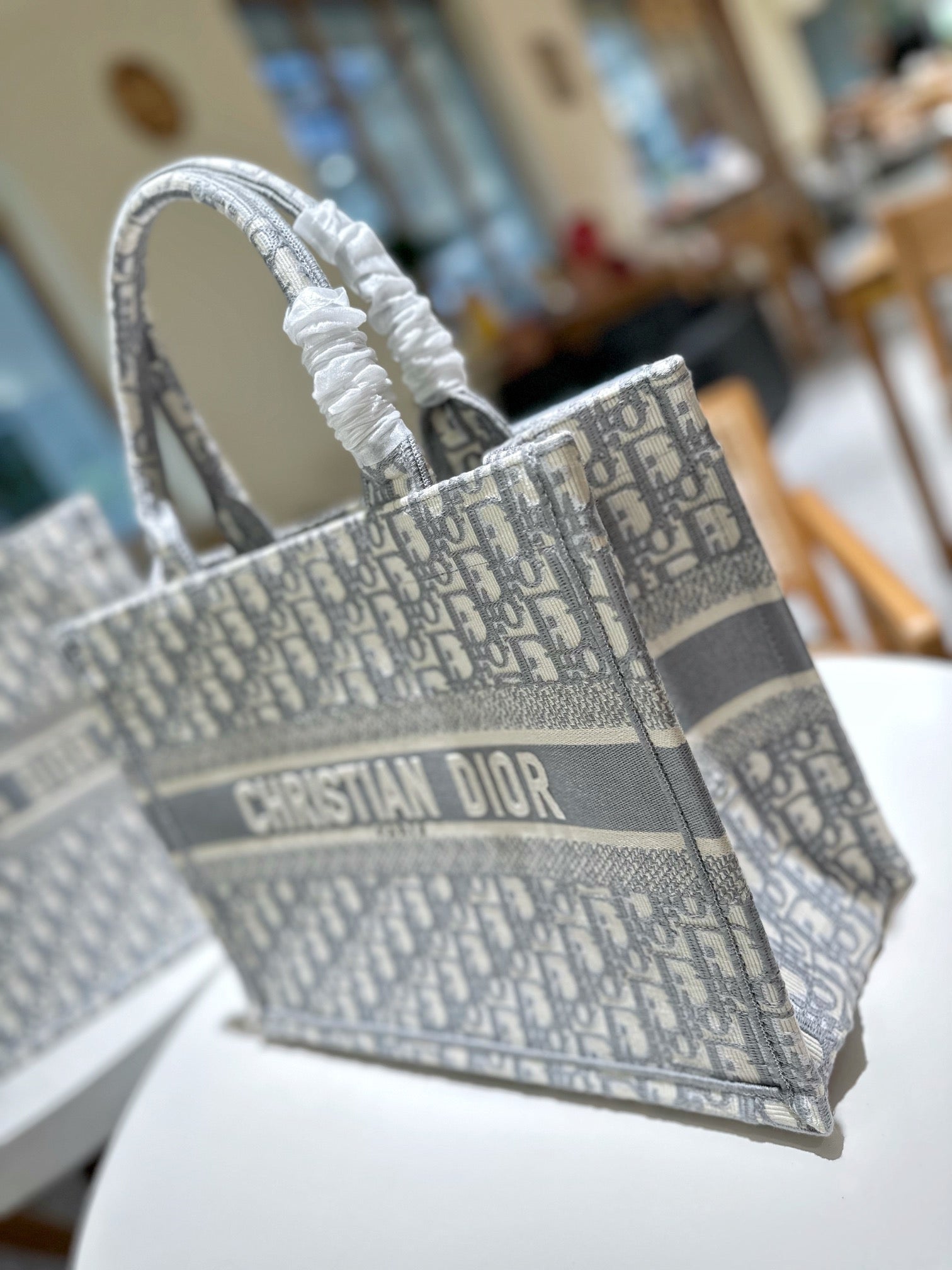 Dior Tote In Grey