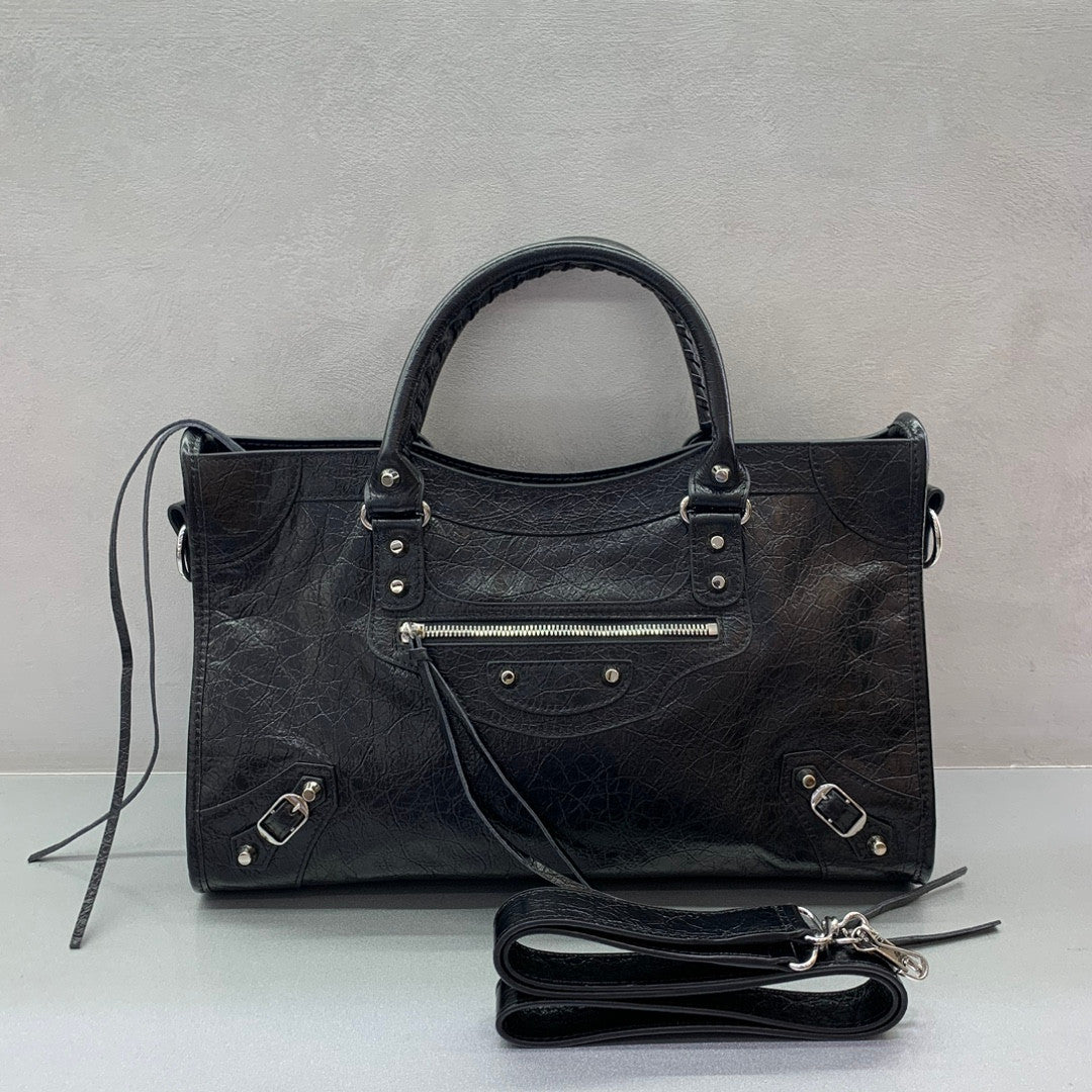 Balenciaga Le city bag