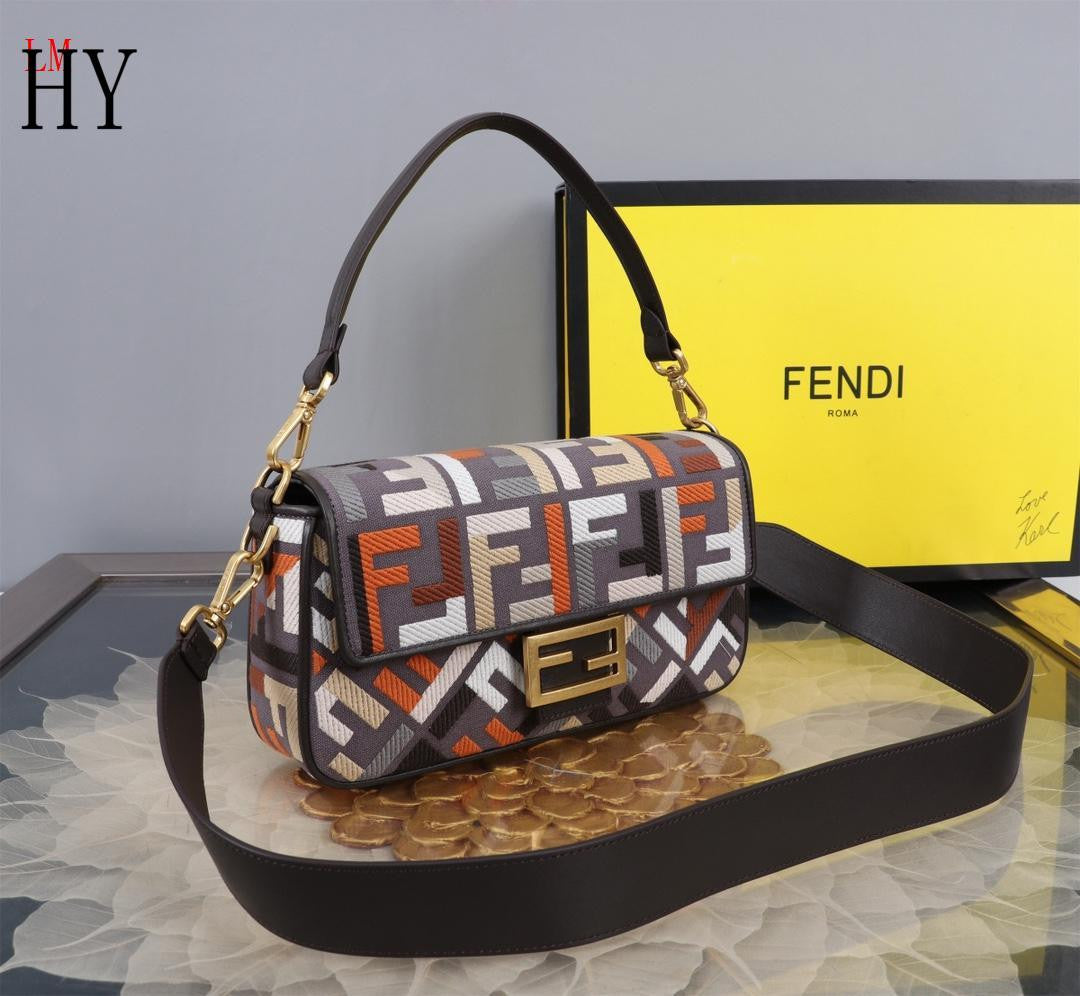 Fendi shoulder bag
