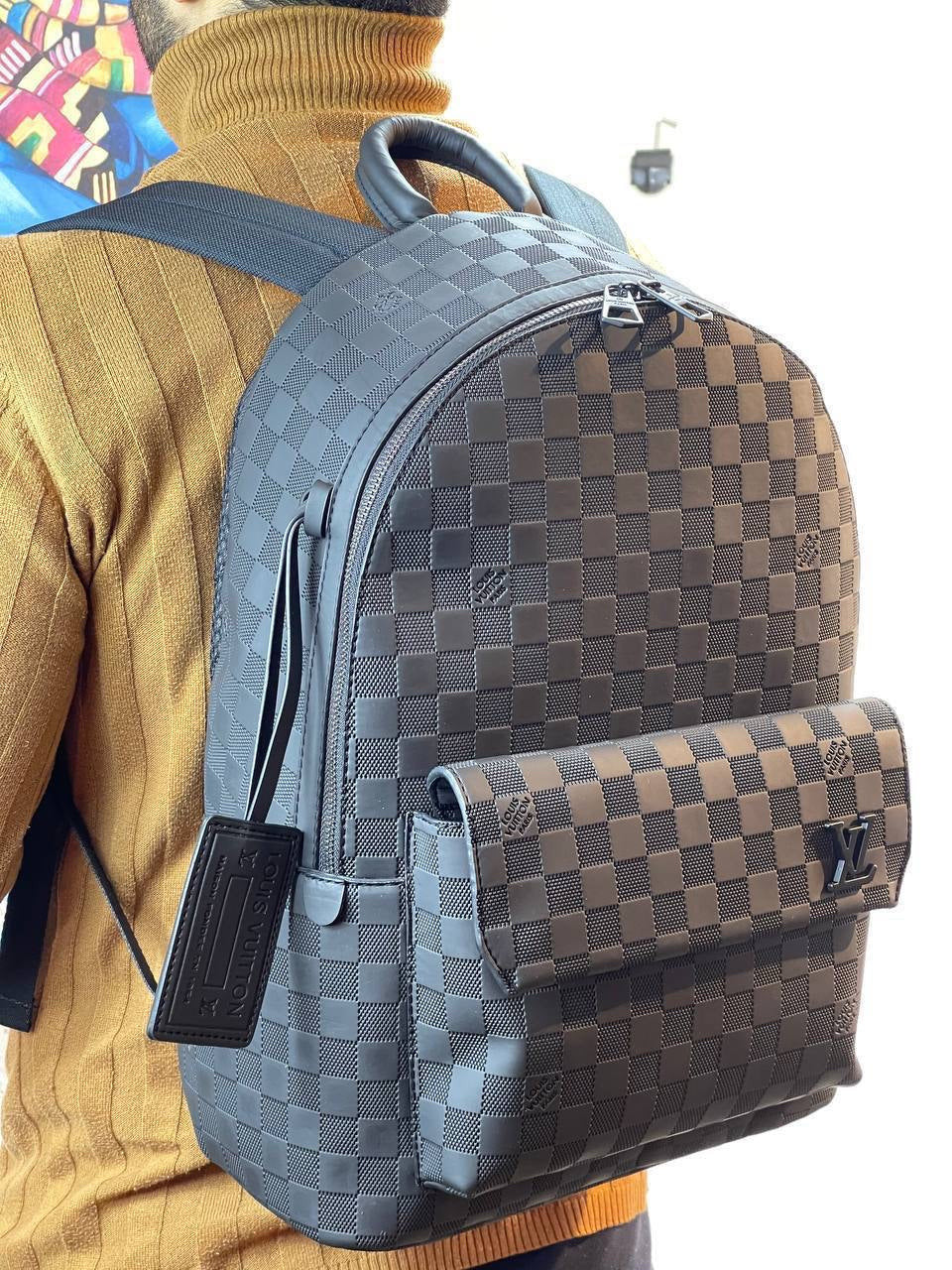 Rucsac LV fals