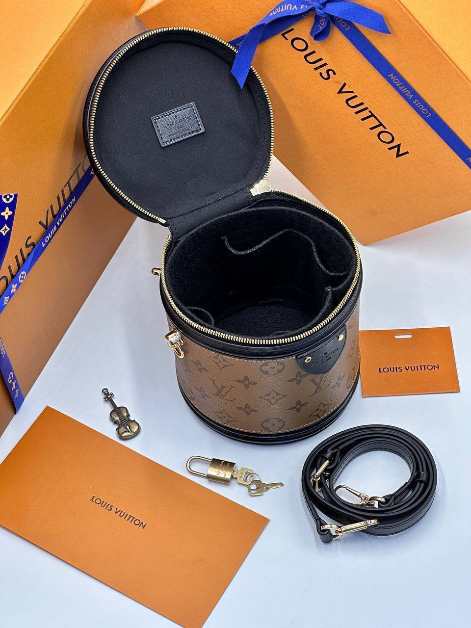 Louis Vuitton mini bag
