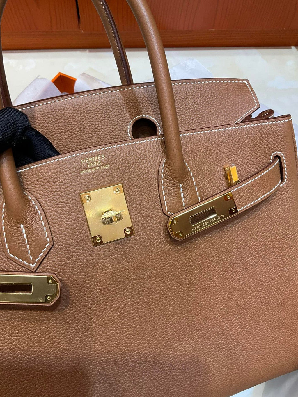 Hermes Birkin în aur