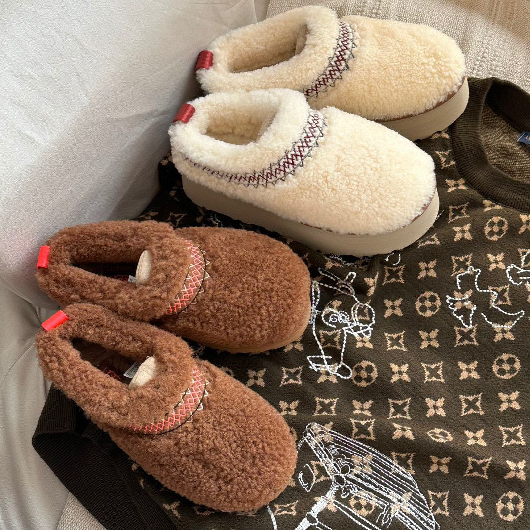 Pantofi UGG