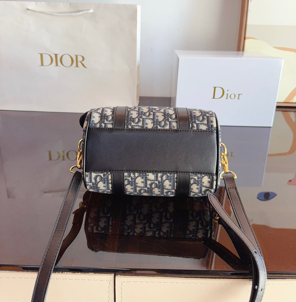 Dior Groove Bag