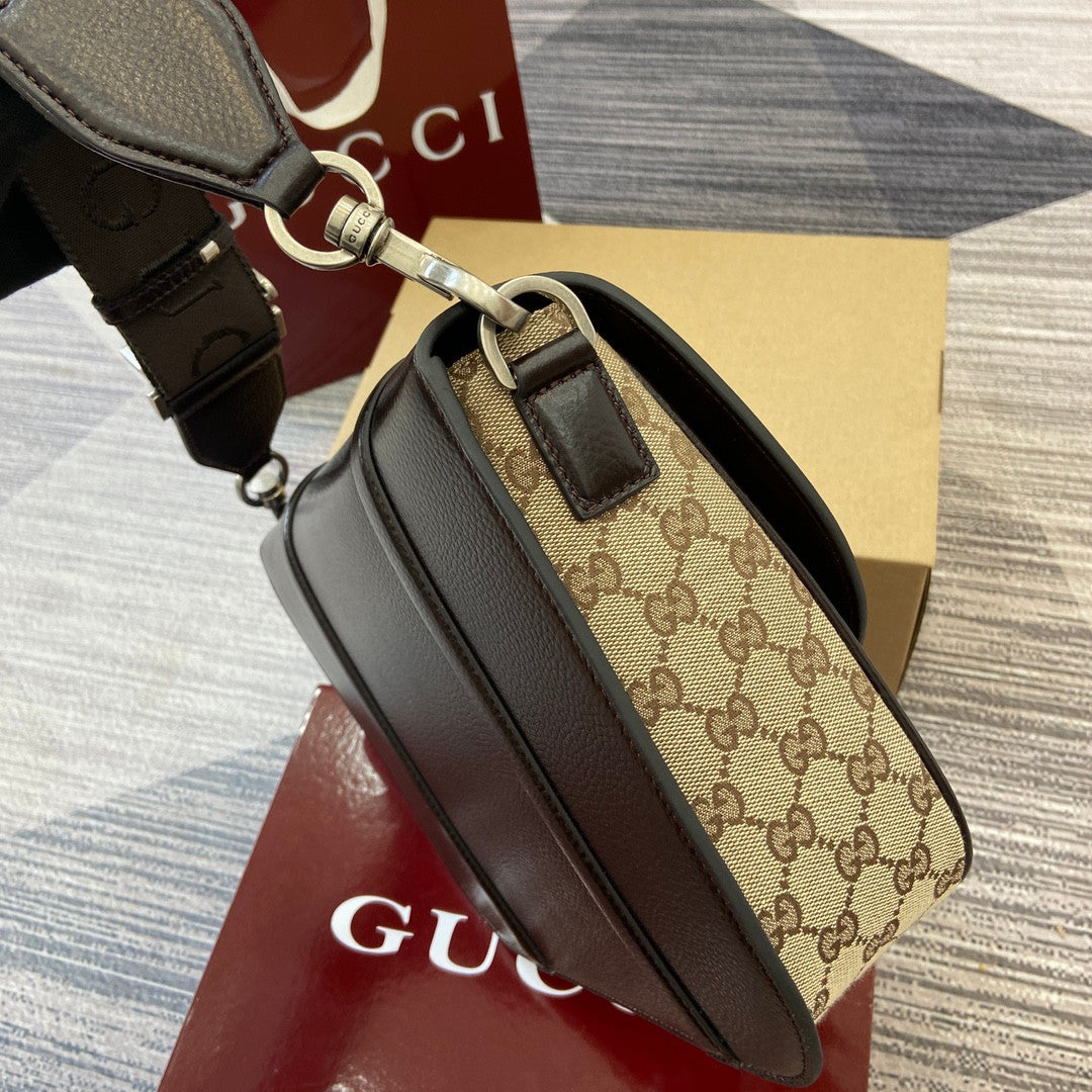 Gucci shoulder bag