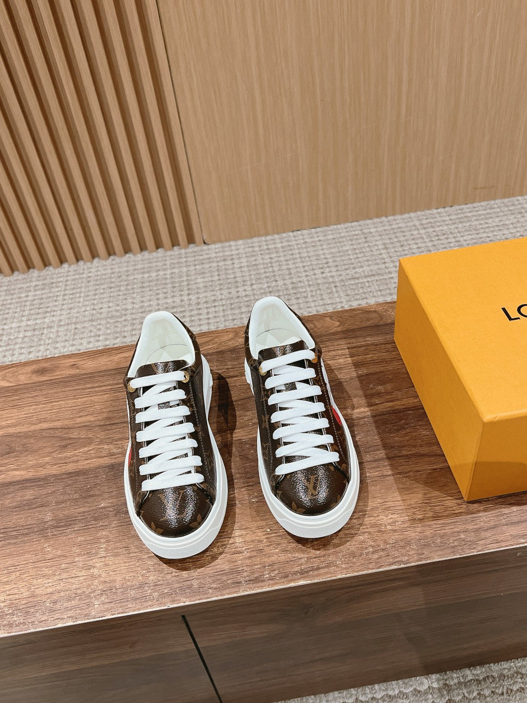 Louis Vuitton Sneakers